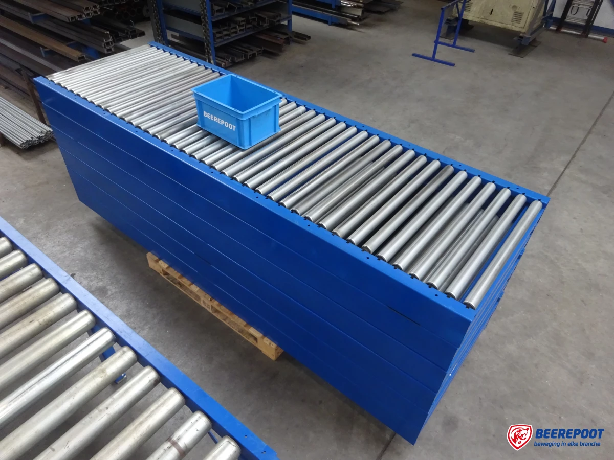 Rollenbaan met hoog frame